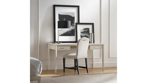 Scrittoio con top in vetro retroverniciato e gambe in legno massello Aspen di Tosconova