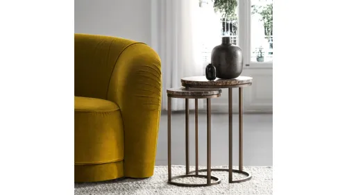 Tavolino rotondo con top in marmo e finiture in metallo Brass di Tosconova