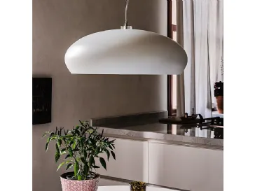 Lampada a sospensione in acciaio cromato a cupola bianca Hublot di Cattelan Italia