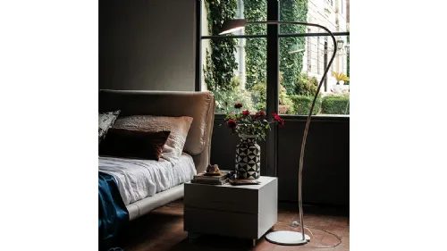 Lampada da terra in acciaio cromato Little Flag di Cattelan Italia