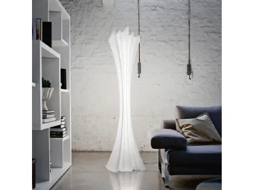 Lampada da terra appendiabiti in polietilene bianco Sipario Light di Cattelan Italia