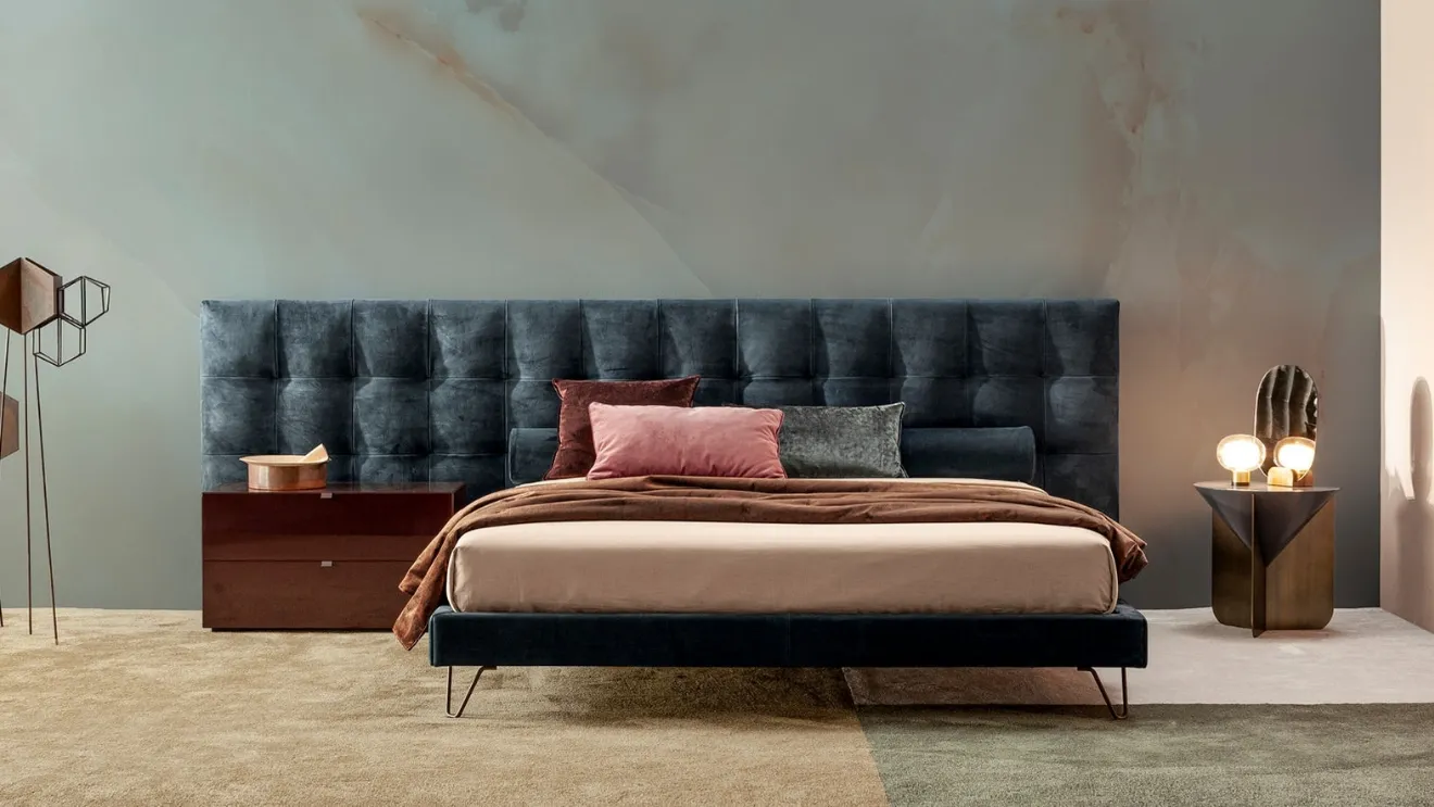 Letto in tessuto Boiserie Oscar Capitonné di Twils