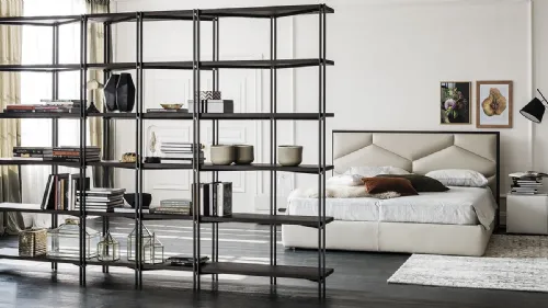 Libreria divisoria in metallo con ripiani in legno Hudson di Cattelan Italia