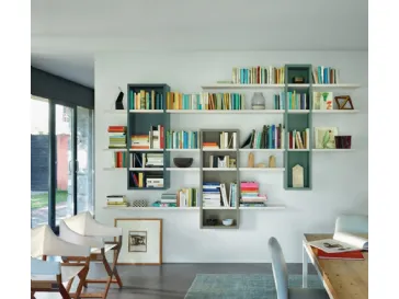 Libreria sospesa componibile Modo M6C78 in laccato opaco di Sangiacomo