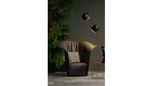 Poltroncina di design in pelle Artichoke di Novamobili