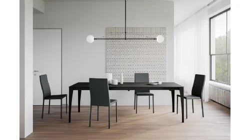Tavolo allungabile con top in laminato e gambe in metallo verniciato Royal di Arredo3