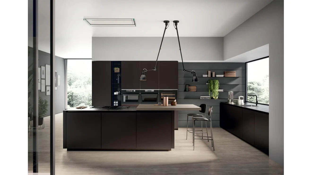 Cucina Moderna con isola in vetro opaco Caffè e penisola in impiallacciato Rovere safari Glass 2 0 di Arredo3