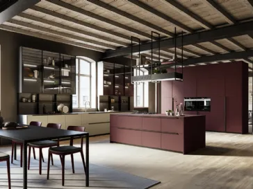 Cucina Moderna con isola Tratto 10 in Pet riciclato e piano in laminato speciale Fenix rosso Jaipur di Arredo3